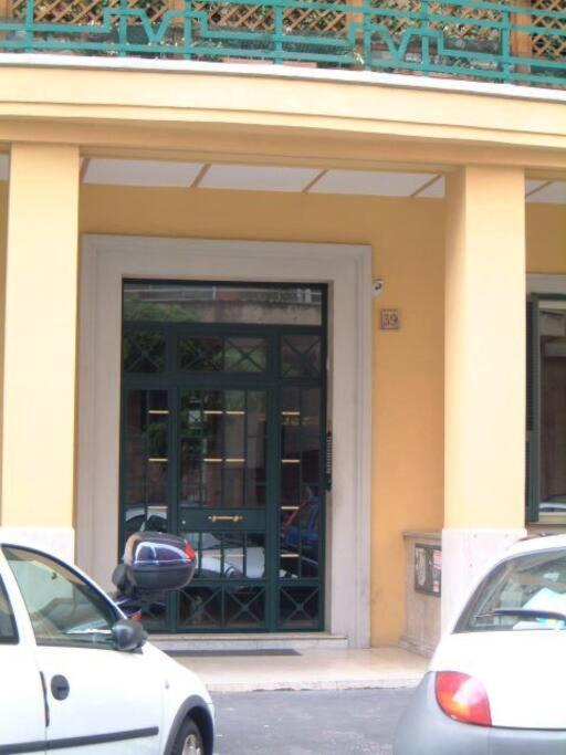 Roma San Giovanni Exteriör bild
